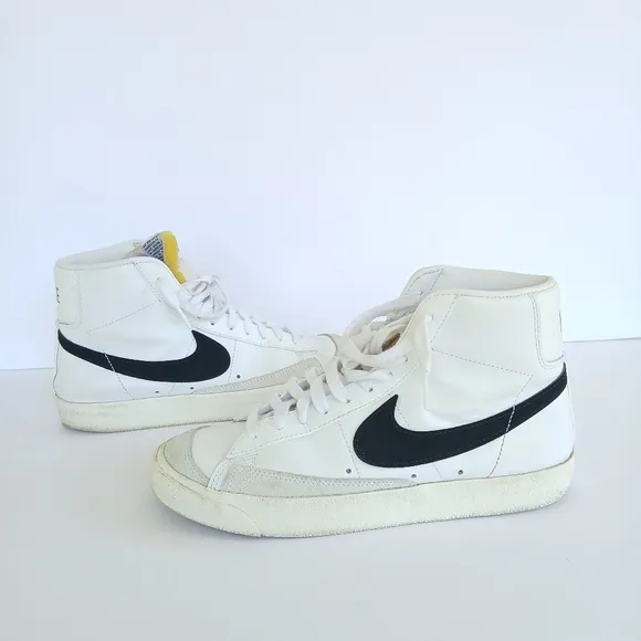 Nike Blazer '77 Hightop Sneakers Mens Size 8