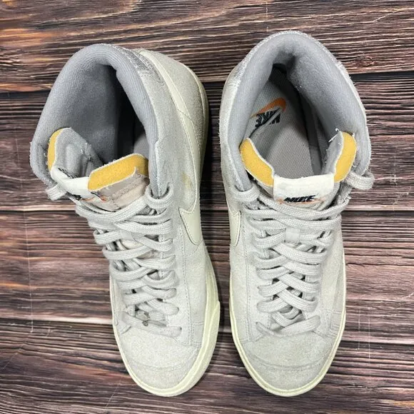 Nike Blazer Mid '77 Premium Men's Mid Gray High Top Casual Shoes