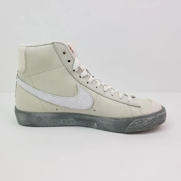 Nike Blazer Mid '77 SE Mens Sz 8.5 Womens Sz 10 Summit White Phantom Shoes
