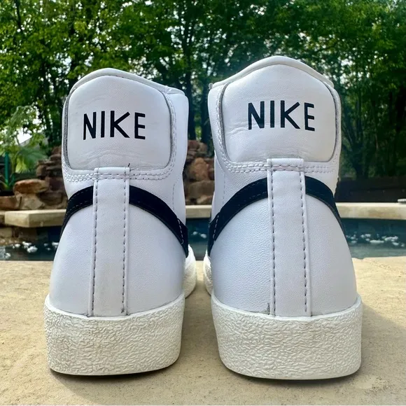 Nike Blazer Mid 77 White And Black - Size 6.5 Women’s