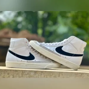 Nike Blazer Mid 77 White And Black - Size 6.5 Women’s