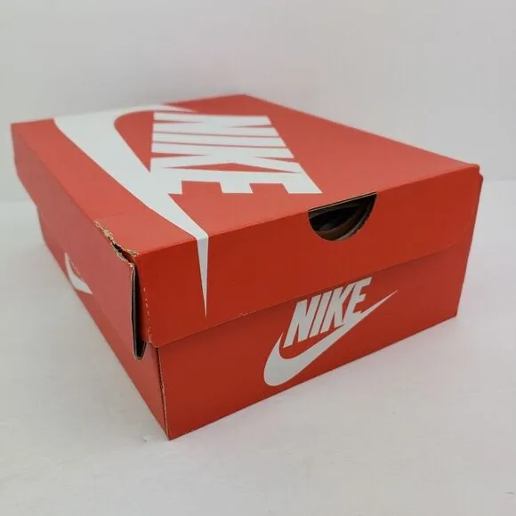 Nike Cortez Basic SL PSV Youth Size 3Y White Varsity Red Sneaker Shoes 904767-10