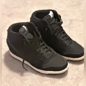 NIKE DUNK HIDDEN WEDGE BLACK SUEDE SNEAKERS SIZE 10