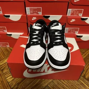 Nike Dunk Low Panda Size‎ 10