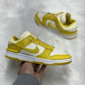 Nike Dunk Low Twist Womens Sportswear Shoes Yellow DZ2794-100 VNDS Sz 8