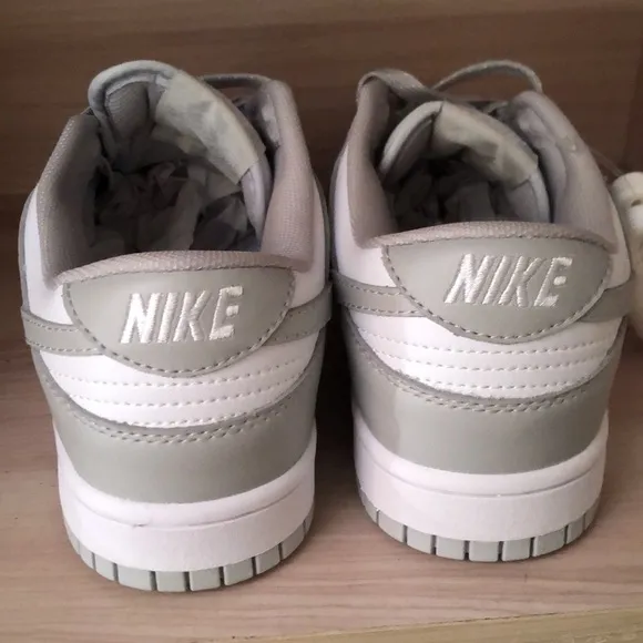 Nike Dunk men’s Sneakers
