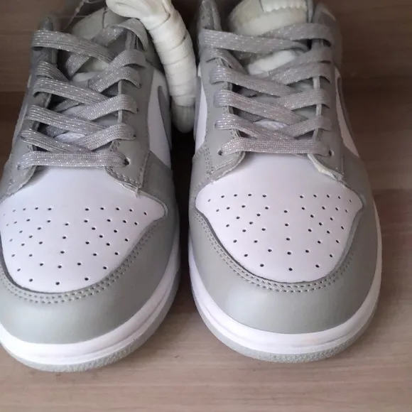 Nike Dunk men’s Sneakers