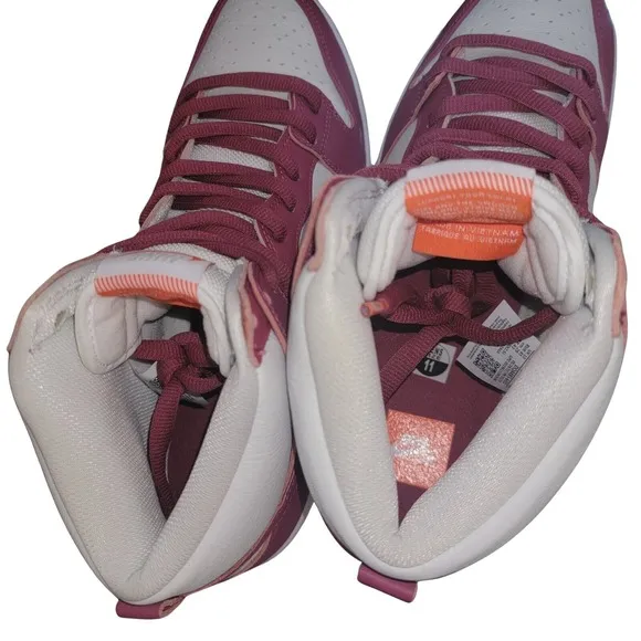 Nike Dunk Pro SB High Sweat Beet Size 11  Ships Fast