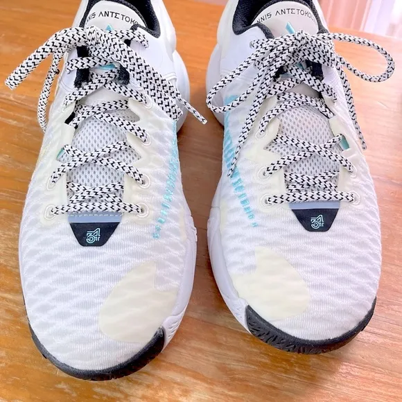Nike Giannis Immortality Youth Basketball Shoes