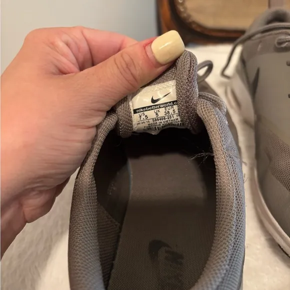Nike Grayish brown  Sneakers Versatile Everyday Style