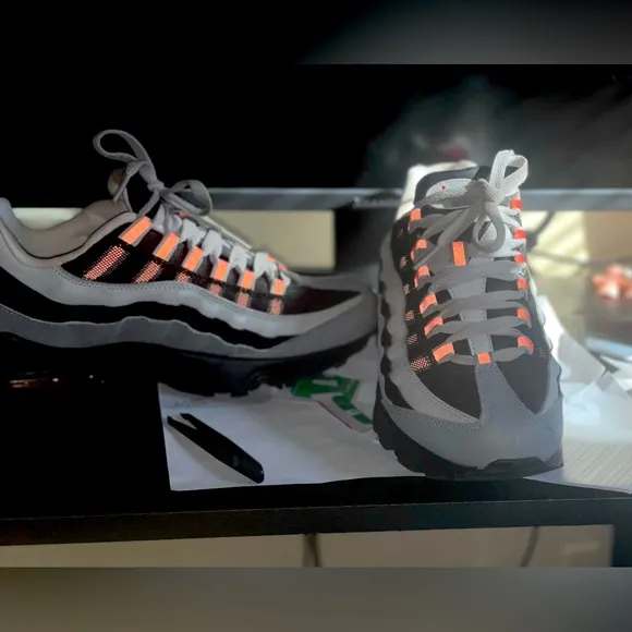 Nike GS Air Max 95 Black and Gray Sneakers