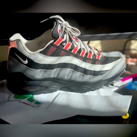 Nike GS Air Max 95 Black and Gray Sneakers