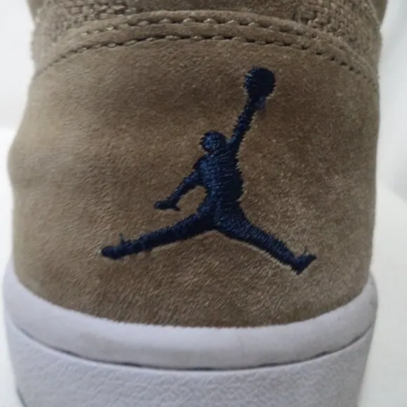 Nike Jordan 1 Retro 2009 Khaki Hyper Verde Midnight 136065-231 Sneakers Sz 11.5