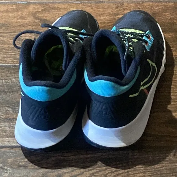 Nike Kids Black and Blue Athletic Shoes Size 6Y