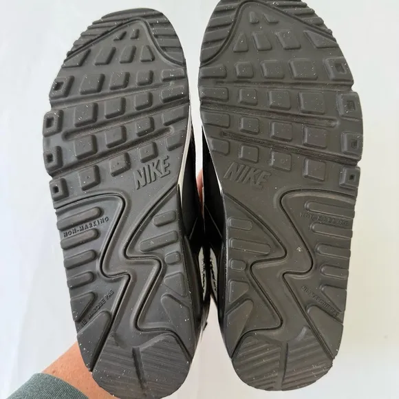 Nike Kids' Grade School Air Max 90 Shoes Black/White/Black Size 3.5