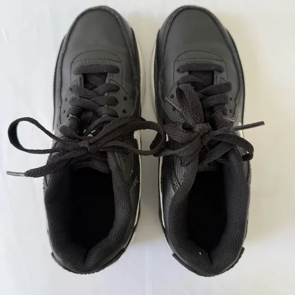 Nike Kids' Grade School Air Max 90 Shoes Black/White/Black Size 3.5