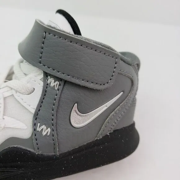 Nike Kyrie Infinity SE TD Toddler Boys Size 6c White Chrome Smoke Grey Shoes