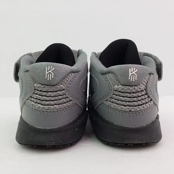 Nike Kyrie Infinity SE TD Toddler Boys Size 6c White Chrome Smoke Grey Shoes