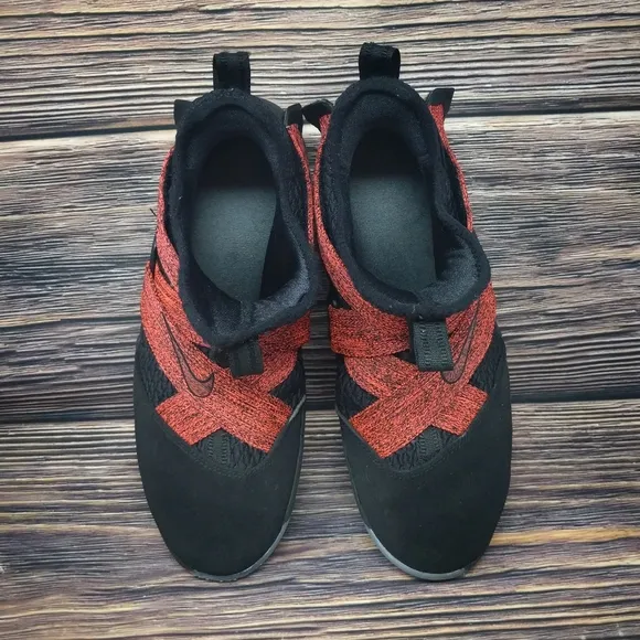 Nike LeBron Soldier XII 12 Black Red Men's 7 Y7