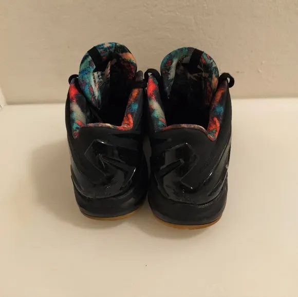 Nike Lebron XI Low Black Gum Pre-owned Men’s US Size 10