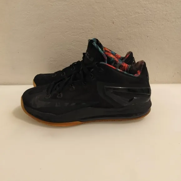 Nike Lebron XI Low Black Gum Pre-owned Men’s US Size 10