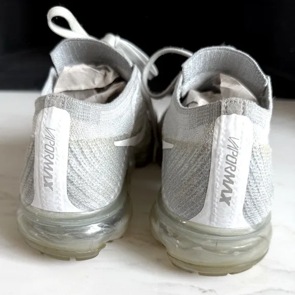 Nike Light Gray Air VaporMax Flyknit Athletic Shoes Sneakers Women Size 6.5