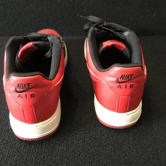 Nike Mens Air Force 1 Low Bred 820266-009 Red Black Lace Up Sneaker Shoes Size 8
