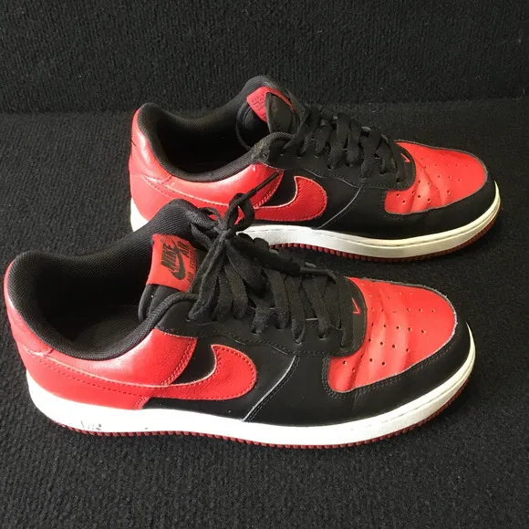 Nike Mens Air Force 1 Low Bred 820266-009 Red Black Lace Up Sneaker Shoes Size 8