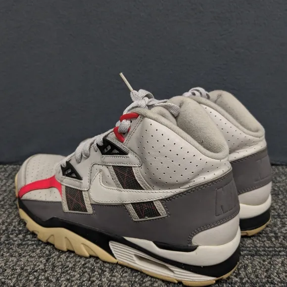 Nike Men's Air Trainer SC High Gray Red High-Top Sneakers Size 8.5