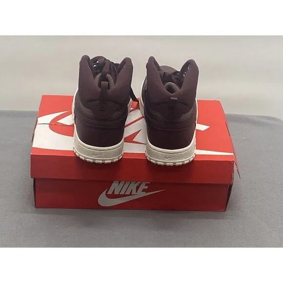 Nike Men’s Court Vision Mid WNTR Size 9 Burgundy Crush