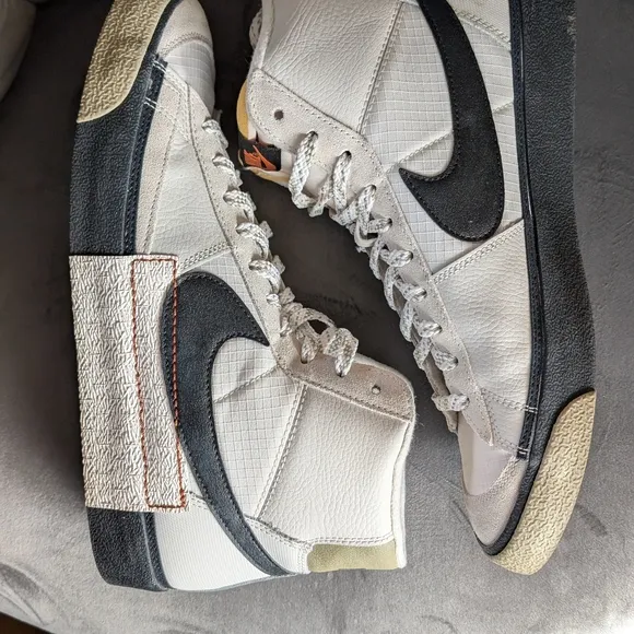 Nike Men's High-Top Sneakers - White and Black