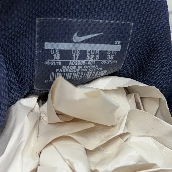 Nike Men's Navy Running Shoes