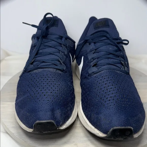 Nike Men's Navy Running Shoes
