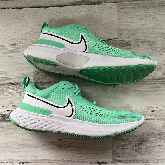 Nike Men’s Size 10 Miler React Running Shoes Lace Up In Sea Green/White