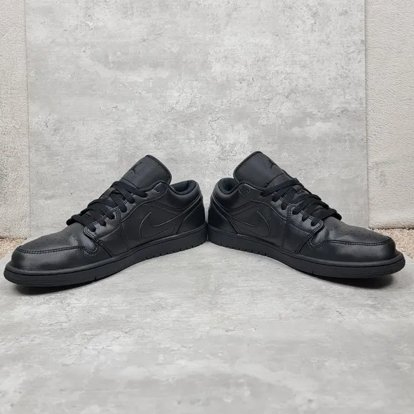 Nike Mens Size 12 Air Jordan 1 2022 Low Triple Black Shoes Sneakers Trainers