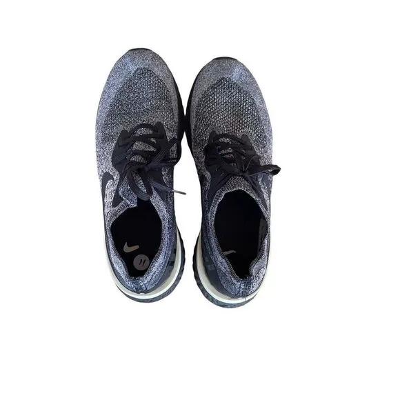 Nike Mens Gray &amp; Black Lace Up Epic React Flyknit Running Shoes Size 11