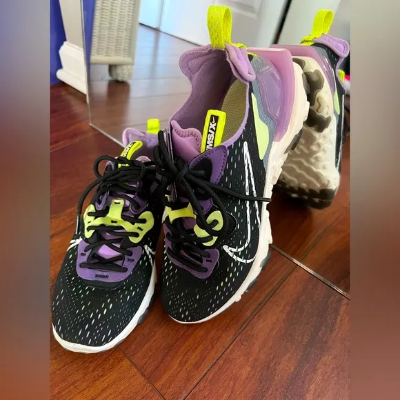 Nike React Vision Gravity Purple Volt Shoes Women’s 7.5 NWOT everyday tennis