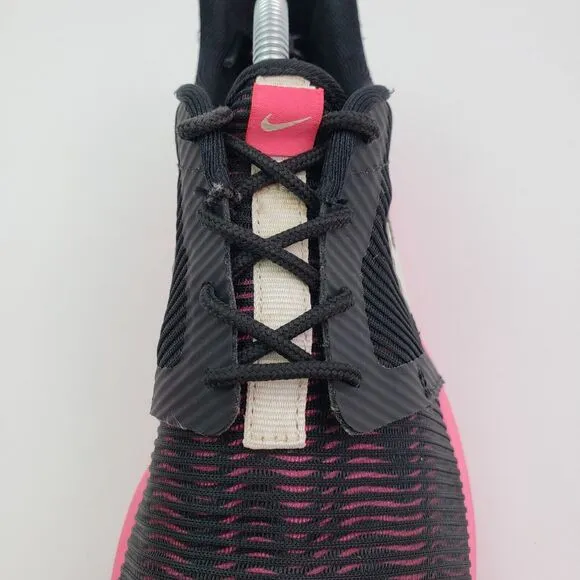 Nike Roshe One Flight Weight Girls Sz 4.5Y Womens Sz 6 Black Pink Running Shoes