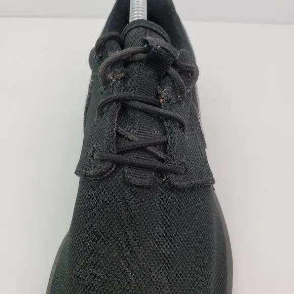 Nike Roshe One Youth Size 4Y Womens Sz 5.5 Black Sneaker Shoes 599728-031