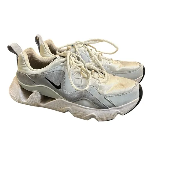 Nike RYZ 365 Summit White BQ4153-100 Women's Shoes size 10