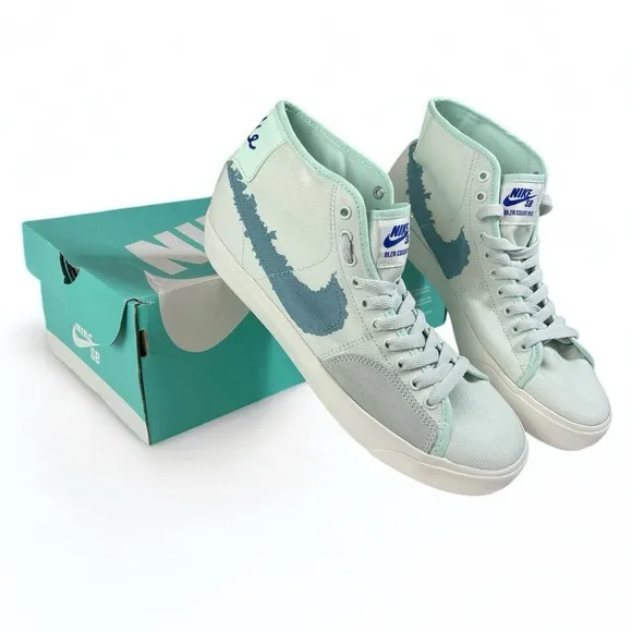 NIKE | SB Blazer Court Mid Sneakers High‎ Top Flat Sneaker Lace Up Suede Patch