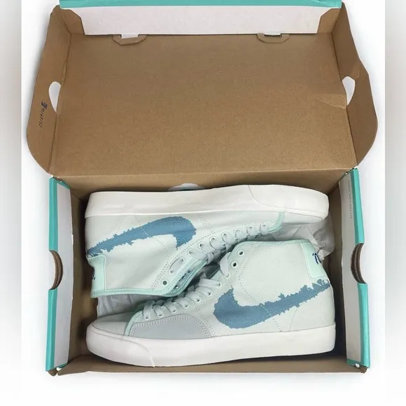 NIKE | SB Blazer Court Mid Sneakers High‎ Top Flat Sneaker Lace Up Suede Patch