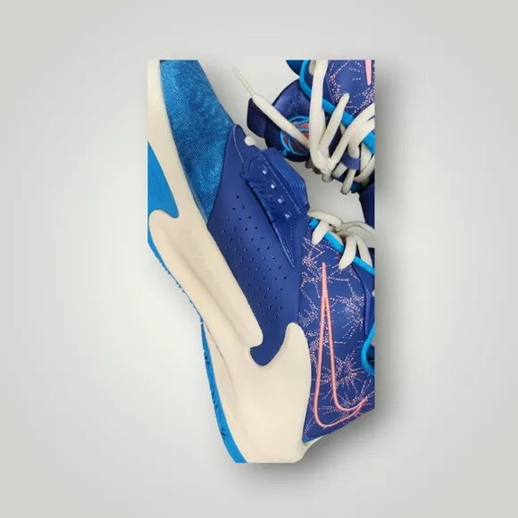 NIKE Shoes ZOOM FREAK 3 NRG Mens Size 10 Blue VALENTINES DAY Sneaker eur 44