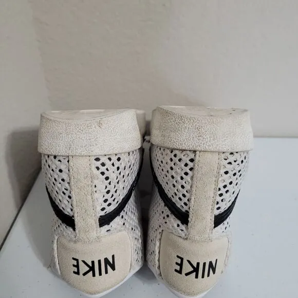 Nike size 5.5Y womens size 7sneakers hi-top mesh suede lace youth athletic