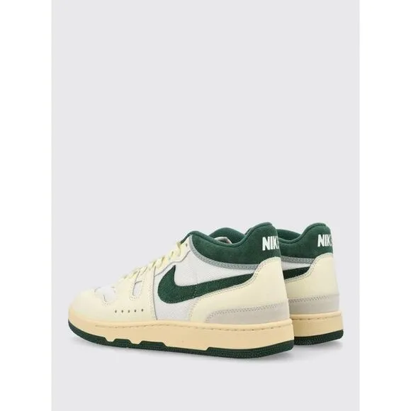 Nike Sneakers men Beige Sneakers