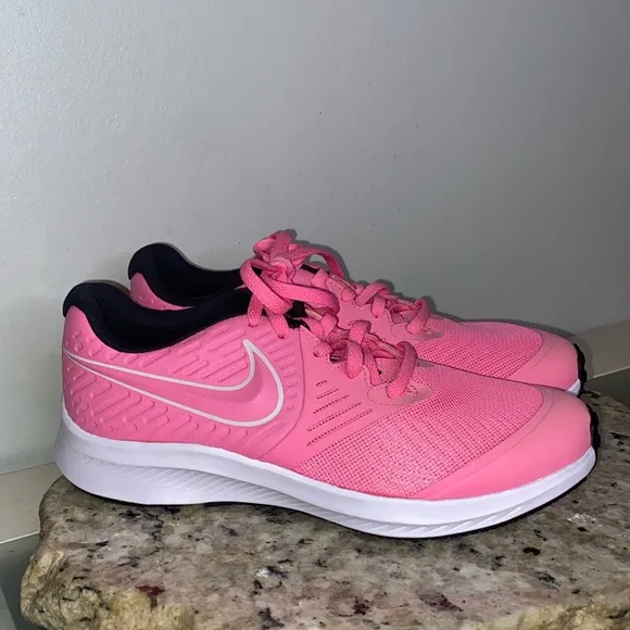 Nike Star Runner 2 GS 'Pink Glow' Running Shoes-Size 4.5Y-NWOB