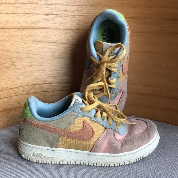 Nike Sun Club Kids Sneakers 2Y