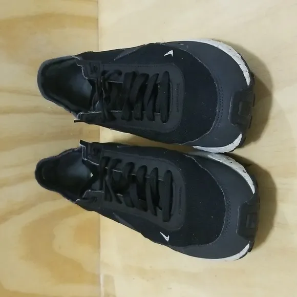 Nike Waffle One Crater ‘Black Anthracite’ Mens size 10