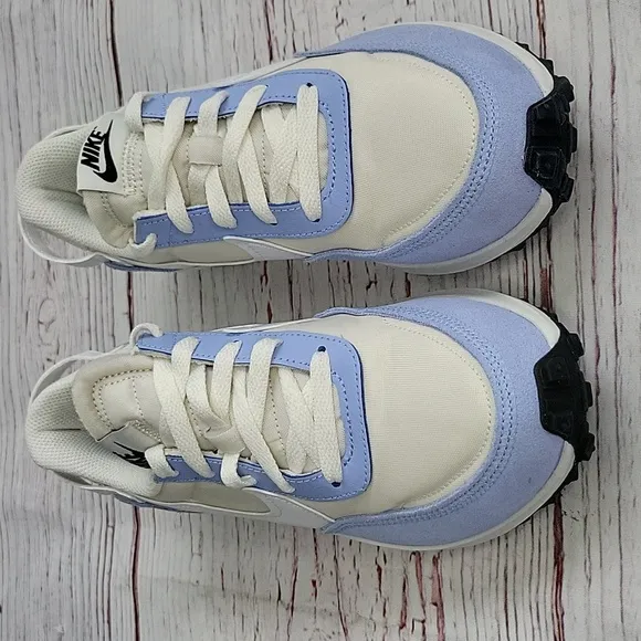 Nike White and Light Blue Sneakers Waffle Sneakers NWOT Women's Size 7.5