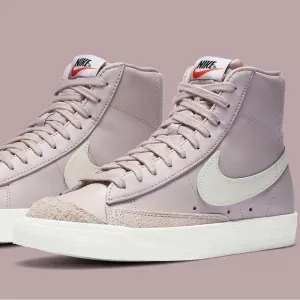 Nike Women's Blazer Mid ‘77 Mauve Sneakers